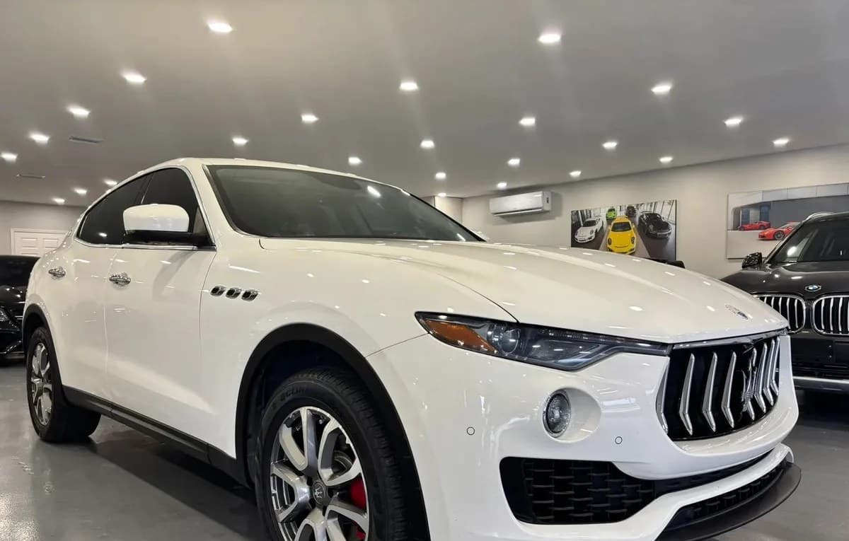 2017 MASERATI LEVANTE 2