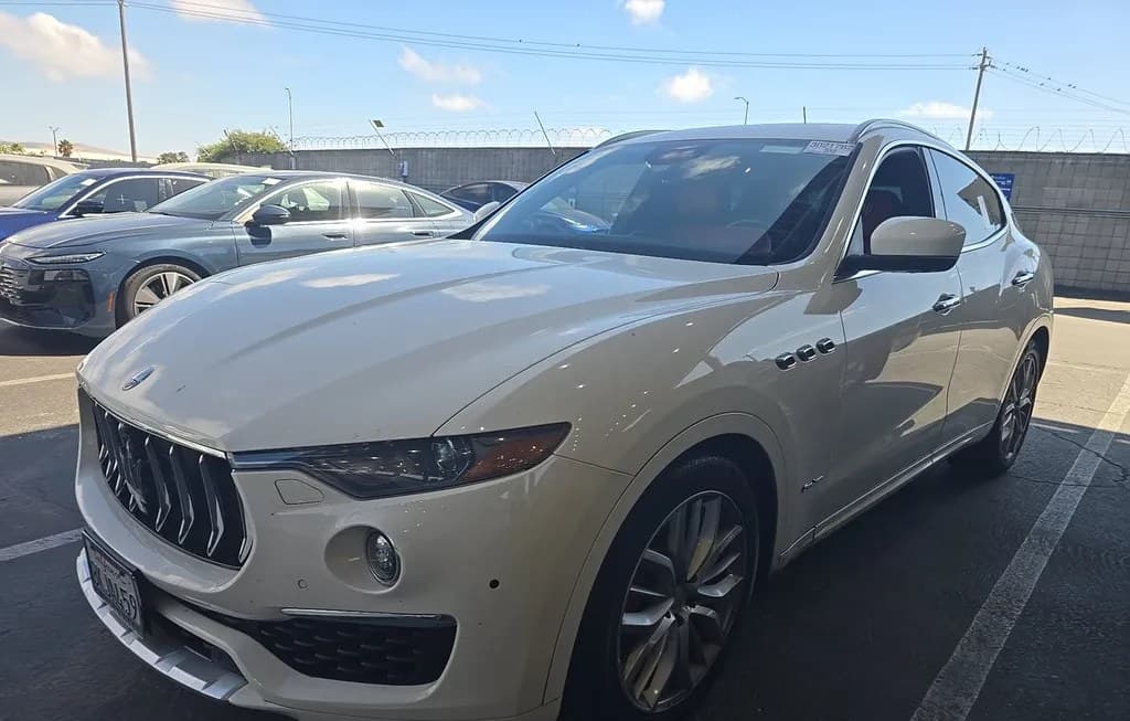 2019 MASERATI LEVANTE GRANLUSSO