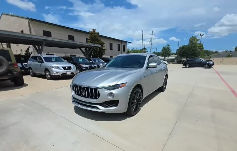 2017 MASERATI LEVANTE