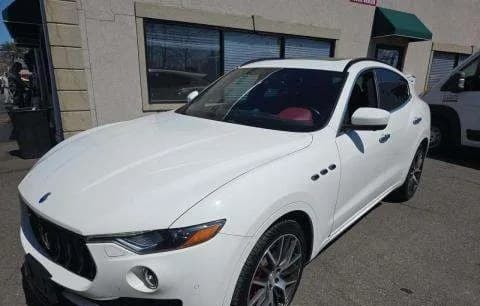 2017 MASERATI LEVANTE S 2