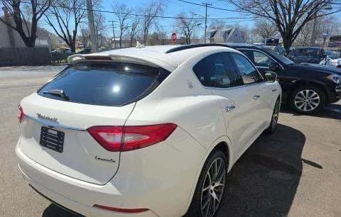 2017 MASERATI LEVANTE S 4