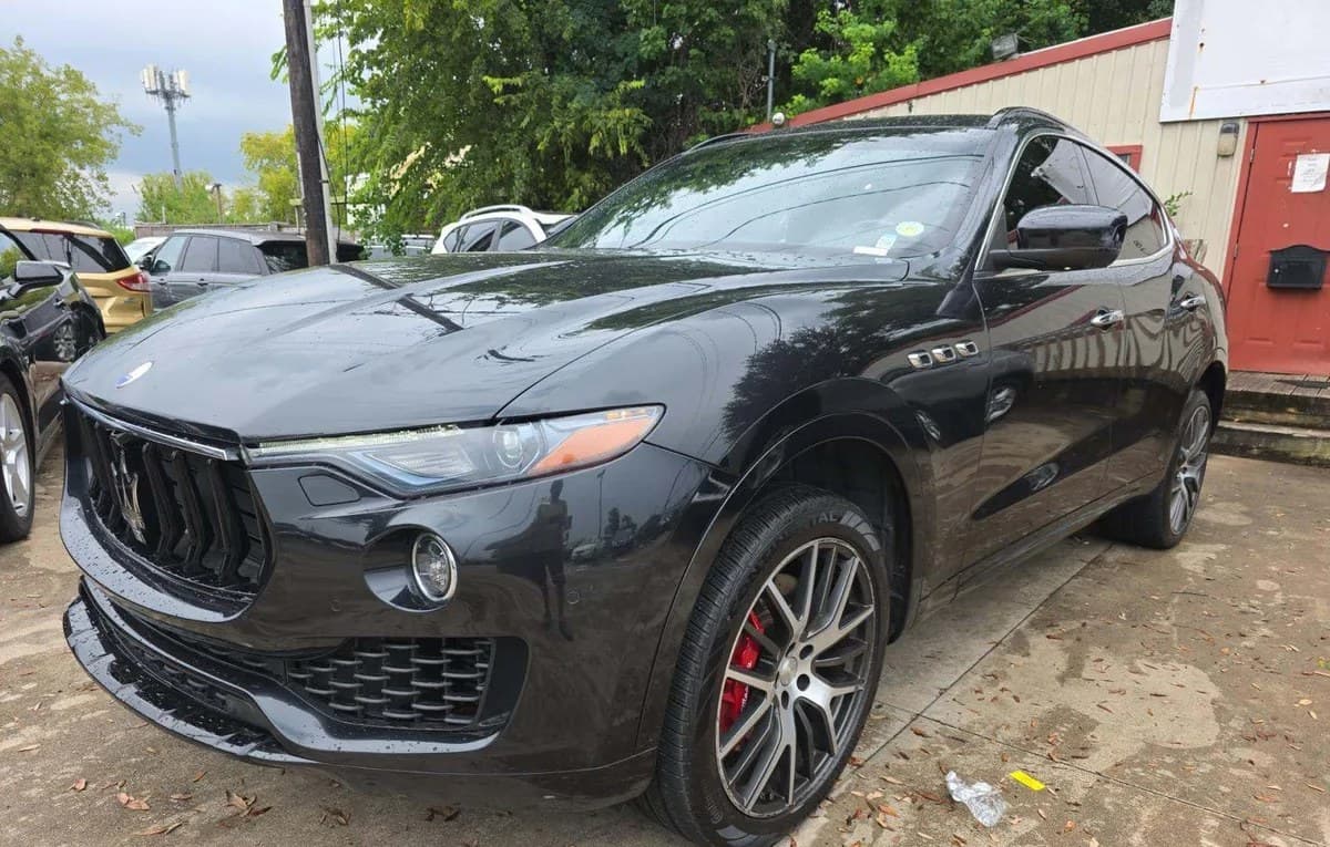 2017 MASERATI LEVANTE S 2