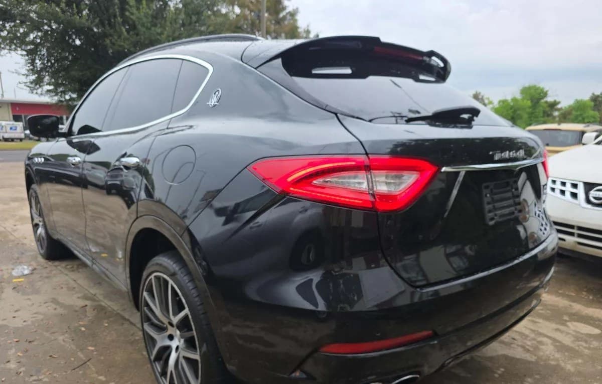 2017 MASERATI LEVANTE S 3