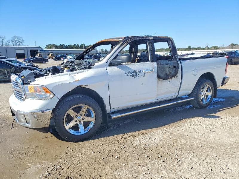2018 RAM 1500 SLT - 1