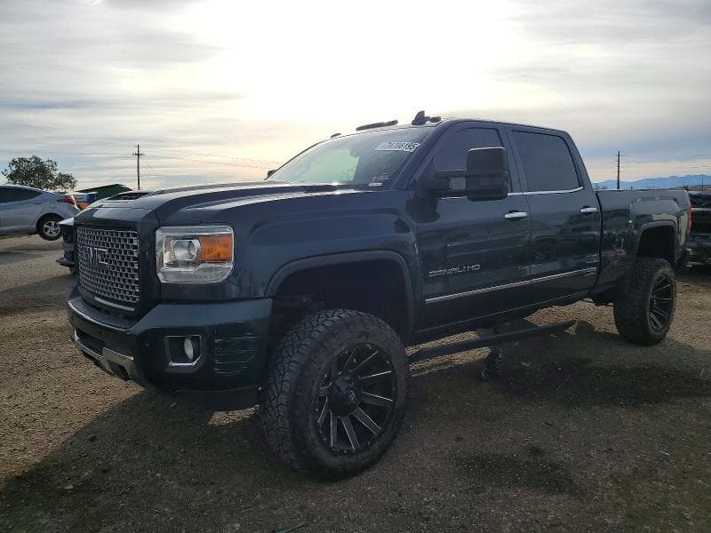 2017 GMC SIERRA K2500 DENALI - 1