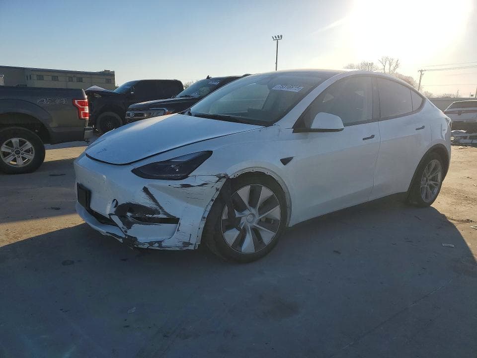2023 TESLA MODEL Y - 1