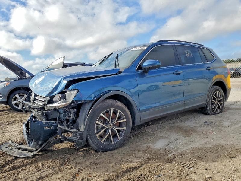 2019 VOLKSWAGEN TIGUAN SE - 1
