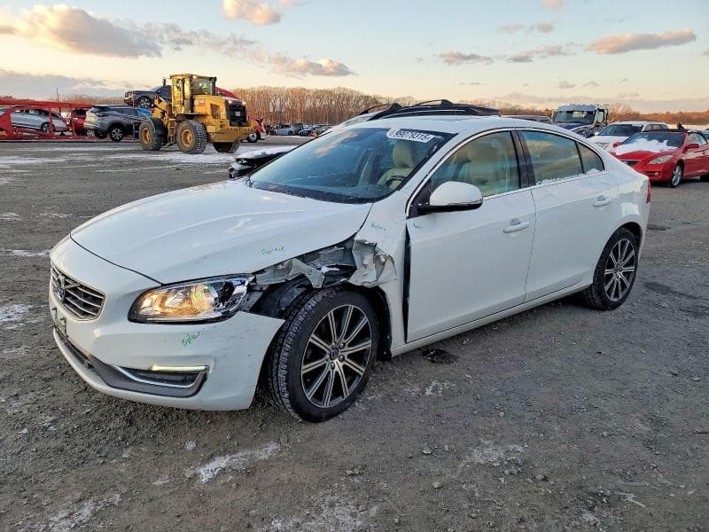 2017 VOLVO S60 PREMIER - 1