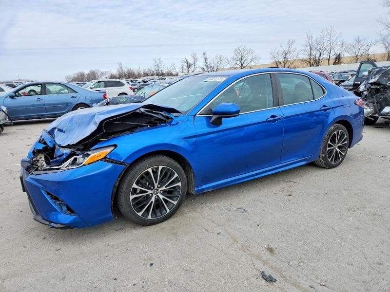 2019 TOYOTA CAMRY L L - 1