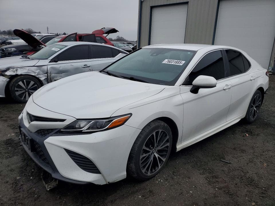 2018 TOYOTA CAMRY L L - 1