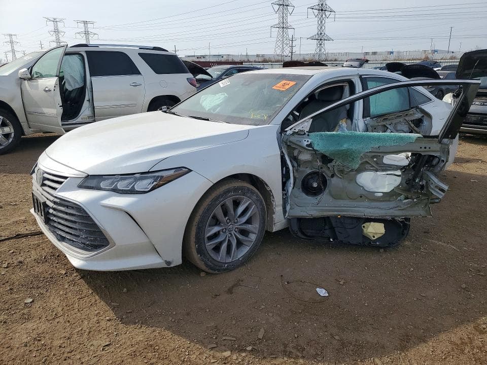 2020 TOYOTA AVALON XLE XLE - 1