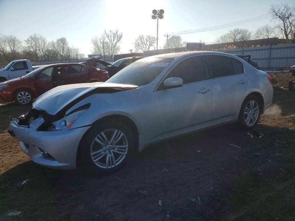 2013 INFINITI G37 - 1