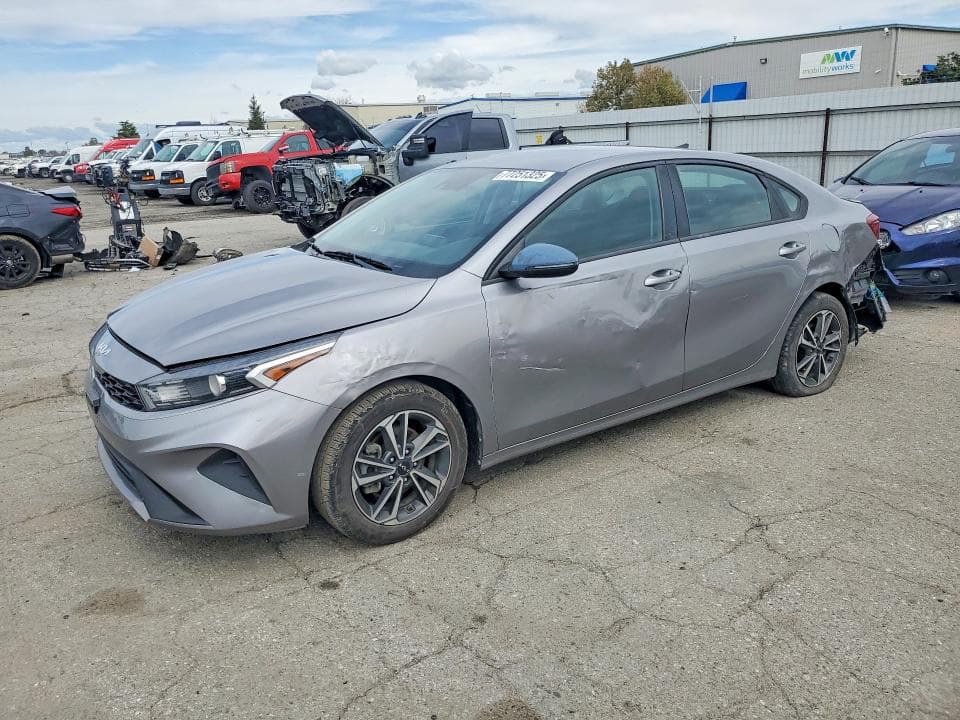 2023 KIA FORTE LX - 1