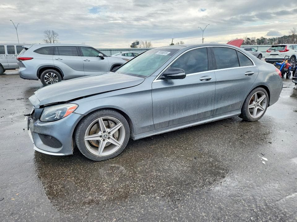 2018 MERCEDES-BENZ C 300 - 1