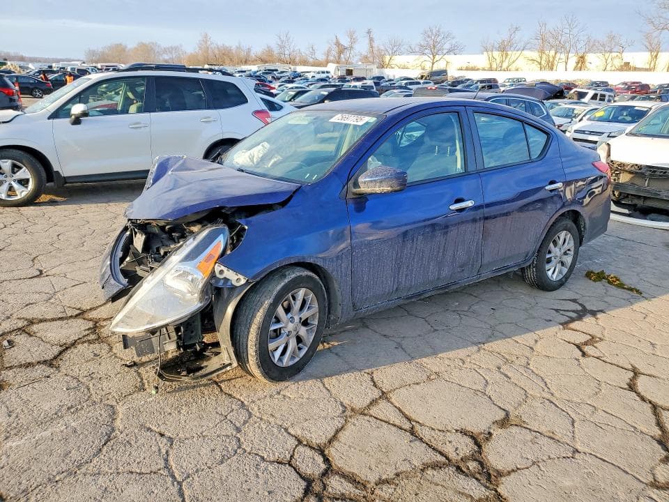2018 NISSAN VERSA SV - 1