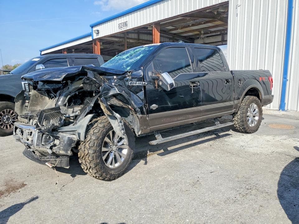 2017 FORD F150 SUPERCREW - 1