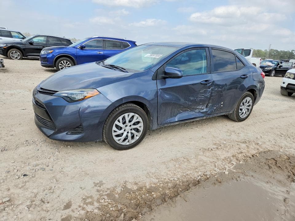 2019 TOYOTA COROLLA LE - 1