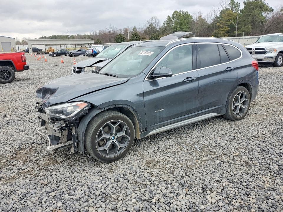 2016 BMW X1 - 1