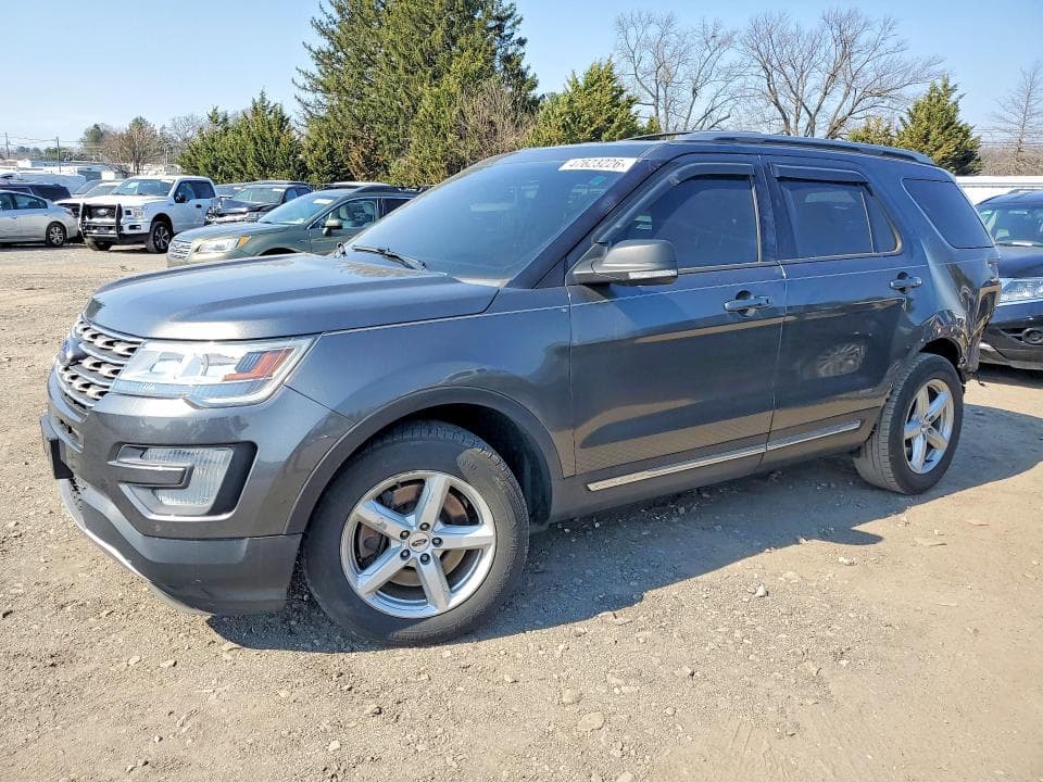 2016 FORD EXPLORER XLT - 1