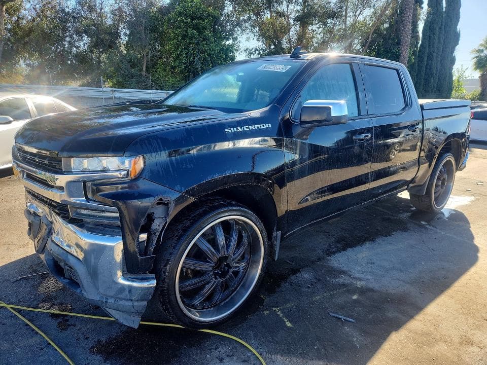 2019 CHEVROLET SILVERADO C1500 LT - 1