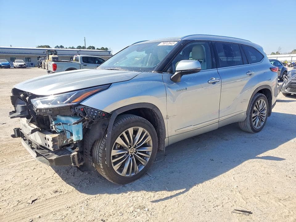 2021 TOYOTA HIGHLANDER HYBRID - 1