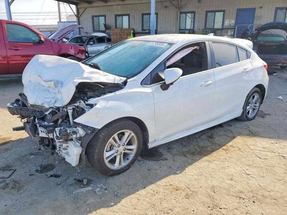 2018 CHEVROLET CRUZE LT - 1