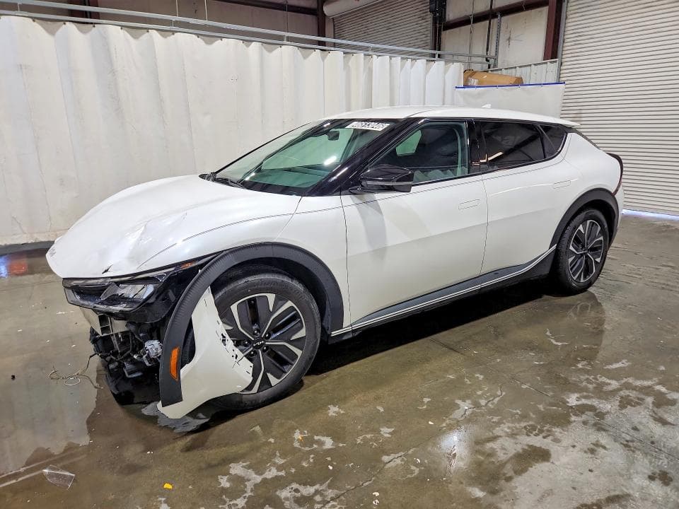 2024 KIA EV6 LIGHT LONG RANGE LIGHT LONG RANGE - 1