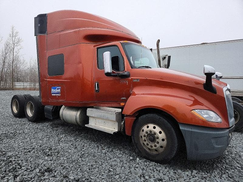2018 INTERNATIONAL LT625 SEMI TRUCK