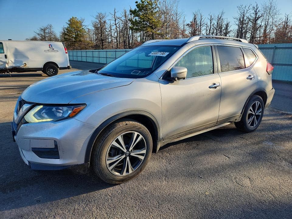 2019 NISSAN ROGUE SV - 1