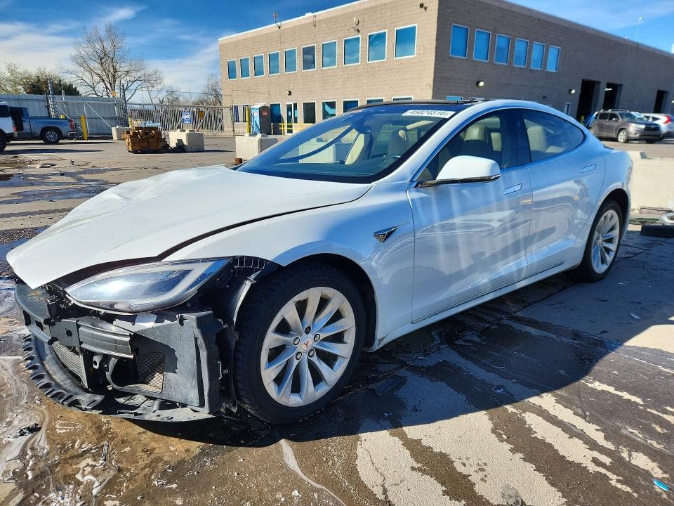 2016 TESLA MODEL S - 1