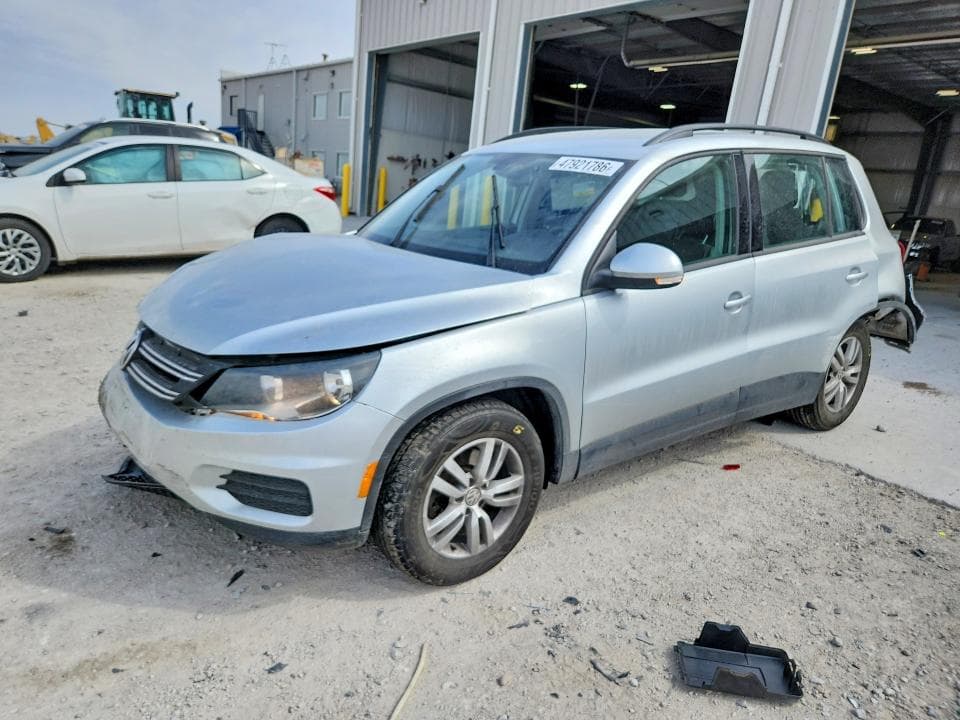 2017 VOLKSWAGEN TIGUAN S - 1