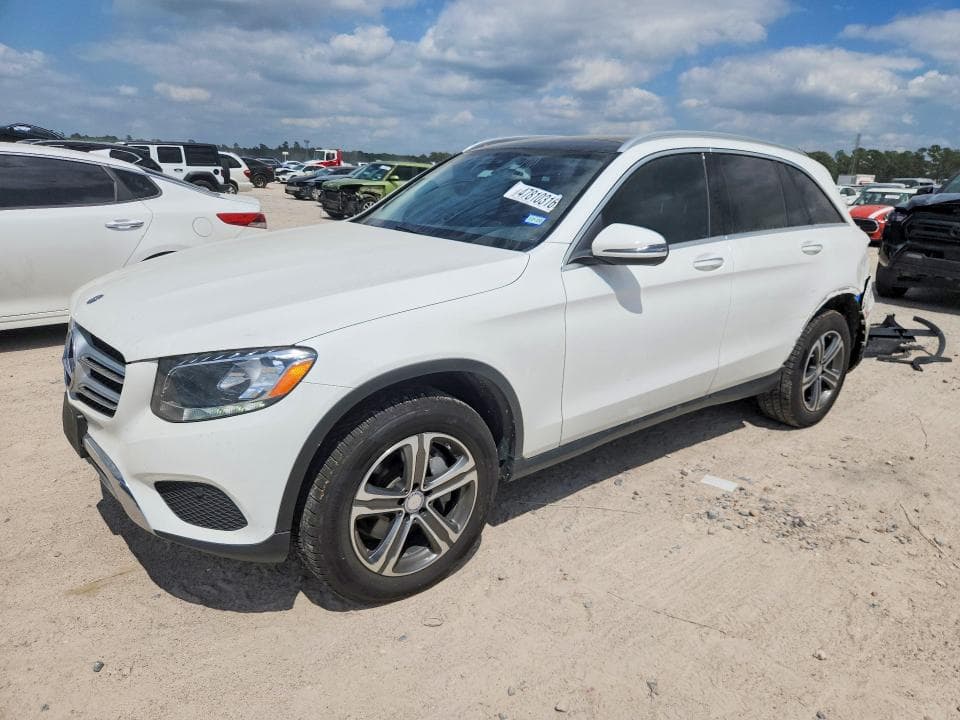 2017 MERCEDES-BENZ GLC 300 4MATIC - 1