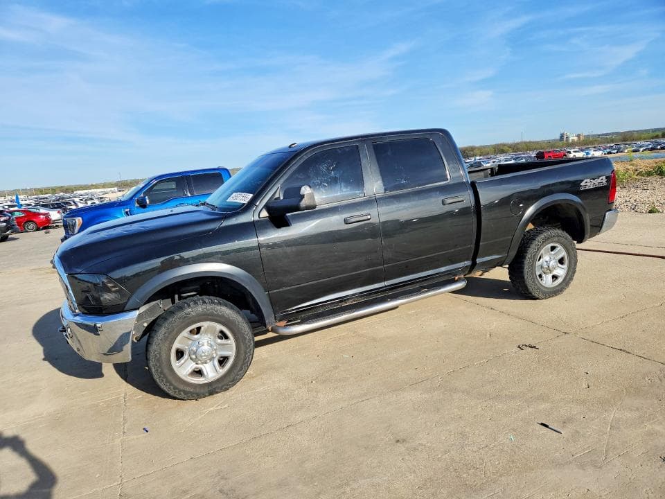2018 RAM 2500 ST - 1