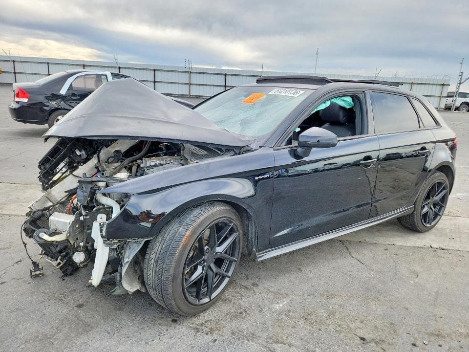 2017 AUDI A3 E-TRON PREMIUM - 1