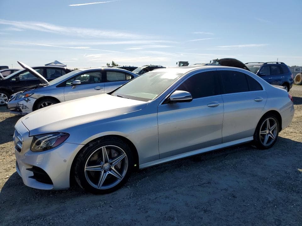 2017 MERCEDES-BENZ E 300