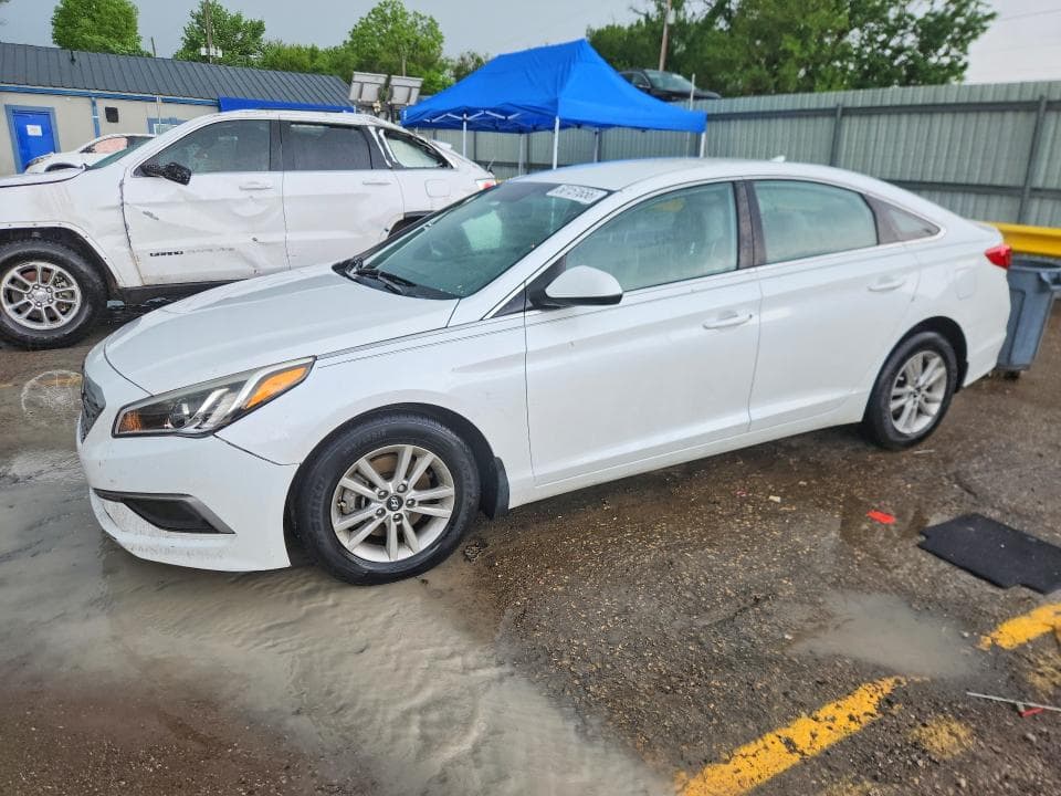 2017 HYUNDAI SONATA SE - 1