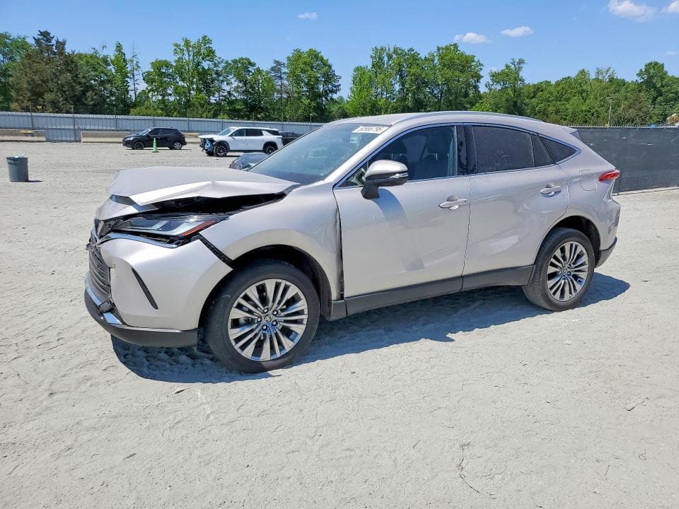 2023 TOYOTA VENZA XLE - 1