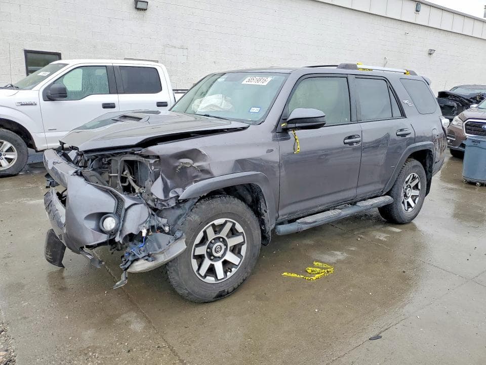 2017 TOYOTA 4RUNNER TRD OFF-ROAD - 1