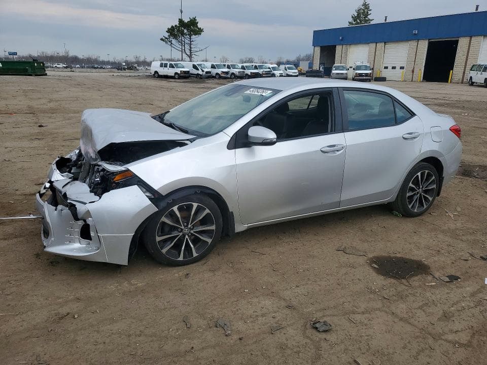2017 TOYOTA COROLLA SE - 1
