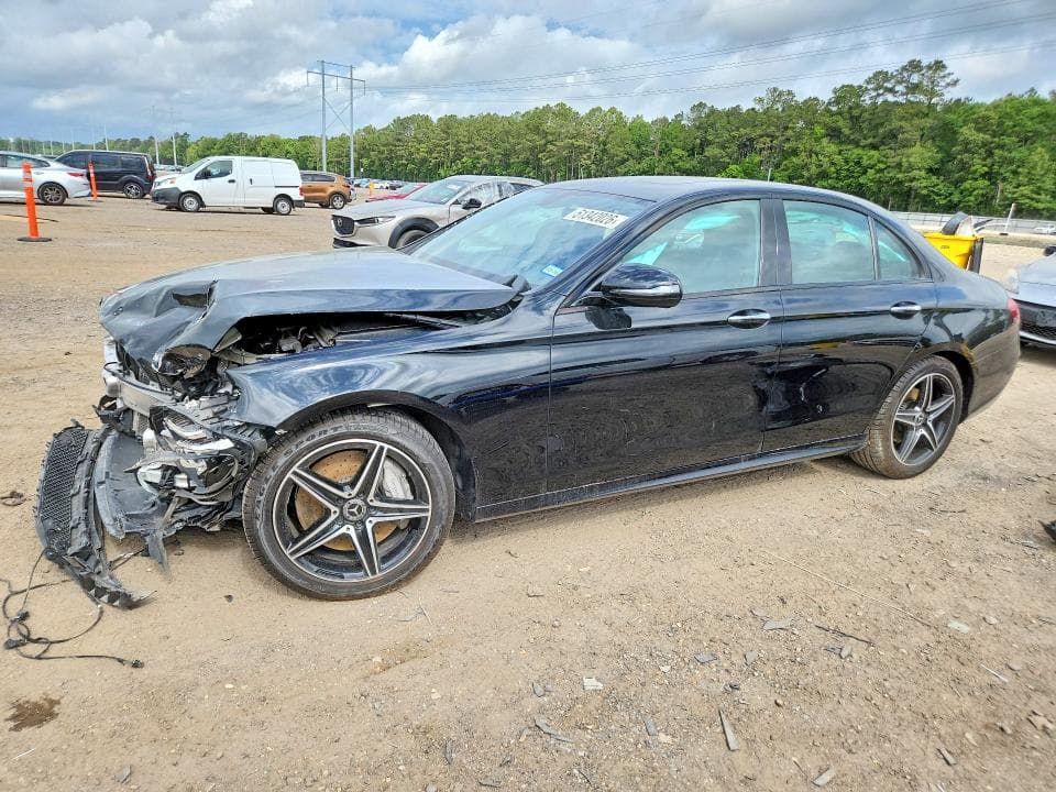 2018 MERCEDES-BENZ E 300 300 - 1