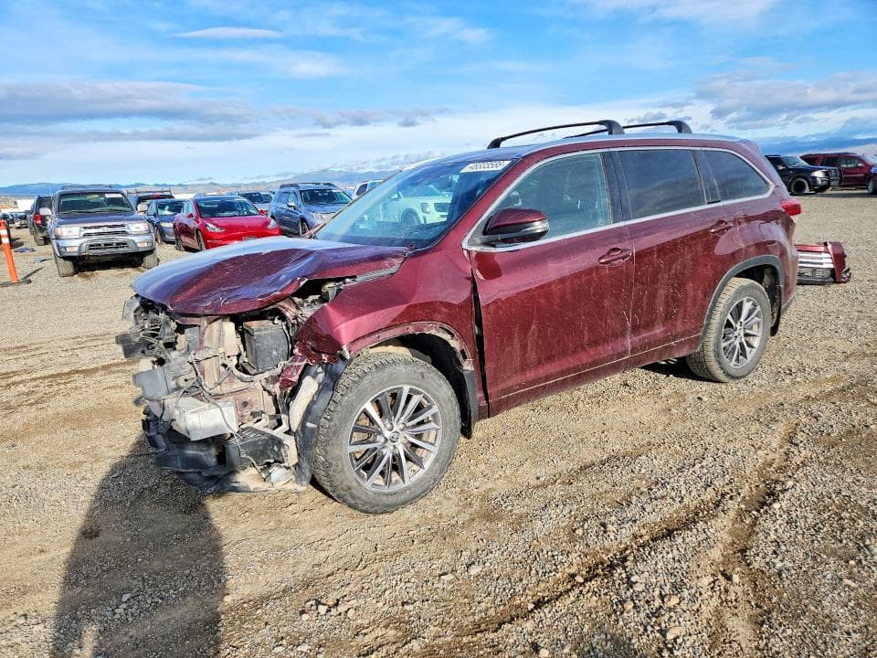 2017 TOYOTA HIGHLANDER - 1