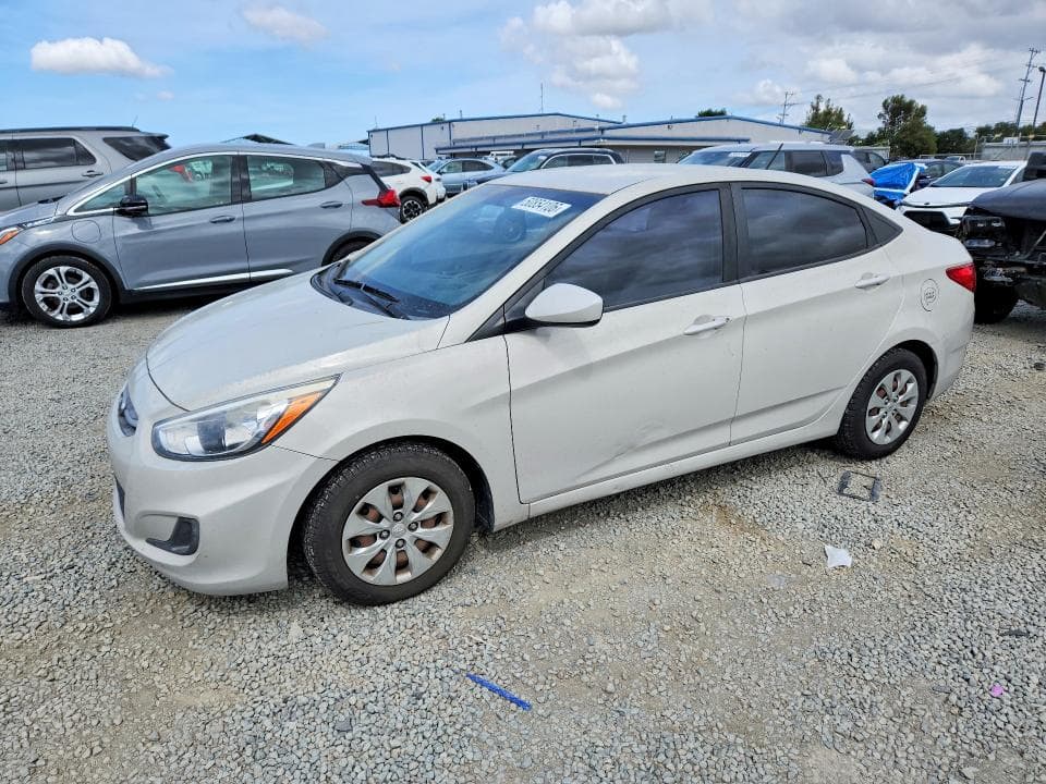 2016 HYUNDAI ACCENT SE - 1