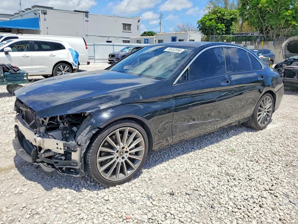 2018 MERCEDES-BENZ C 300 - 1