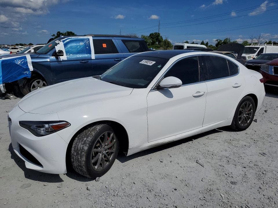 2019 ALFA ROMEO GIULIA - 1
