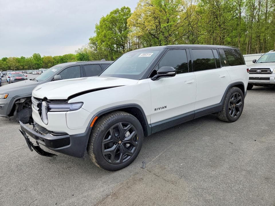 2025 RIVIAN R1S ADVENTURE