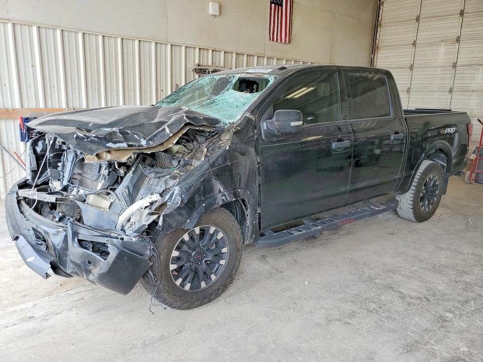 2021 NISSAN TITAN PRO-4X PRO-4X - 1