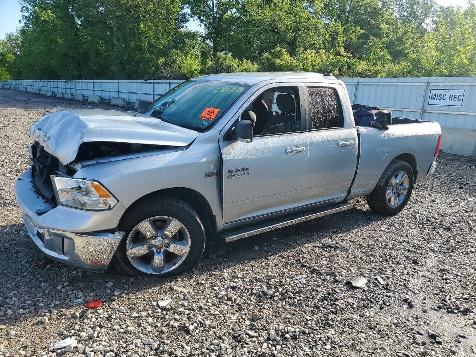 2017 RAM 1500 SLT - 1