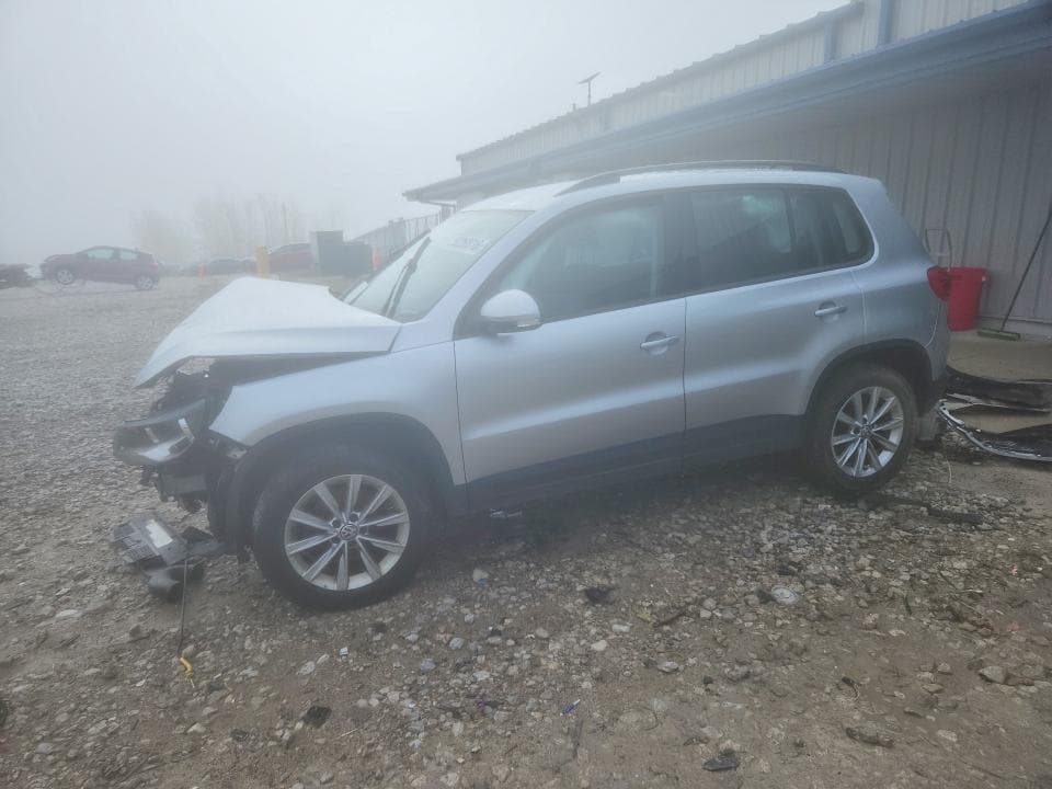 2018 VOLKSWAGEN TIGUAN LIMITED - 1