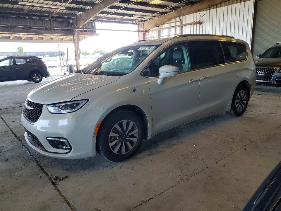 2021 CHRYSLER PACIFICA HYBRID TOURING L