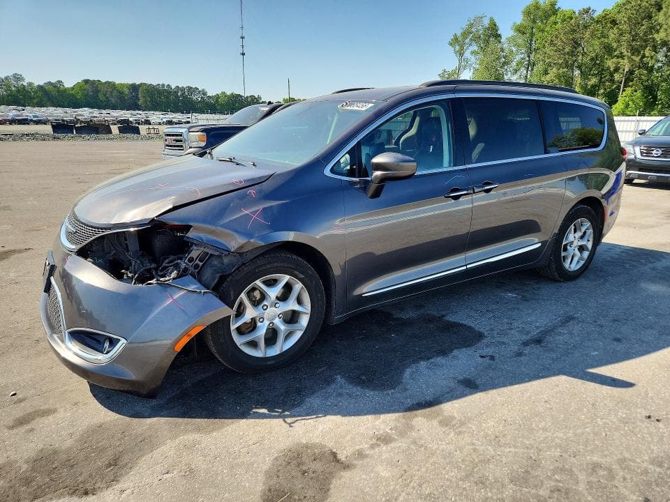 2017 CHRYSLER PACIFICA TOURING L - 1